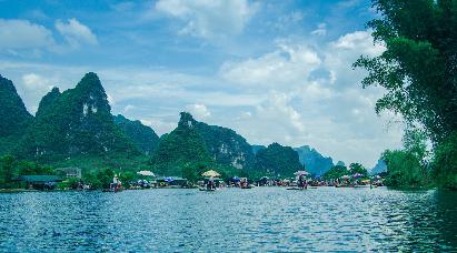 【尊享桂林 大漓江】<百里大漓江 高鐵四天純玩團>